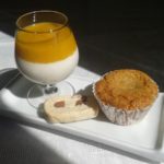 Café ou thé gourmand : biscuit, gâteau cœur coulant chocolat, panna cotta